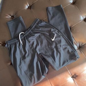 Nike dri-fit golf pants. Women size S.